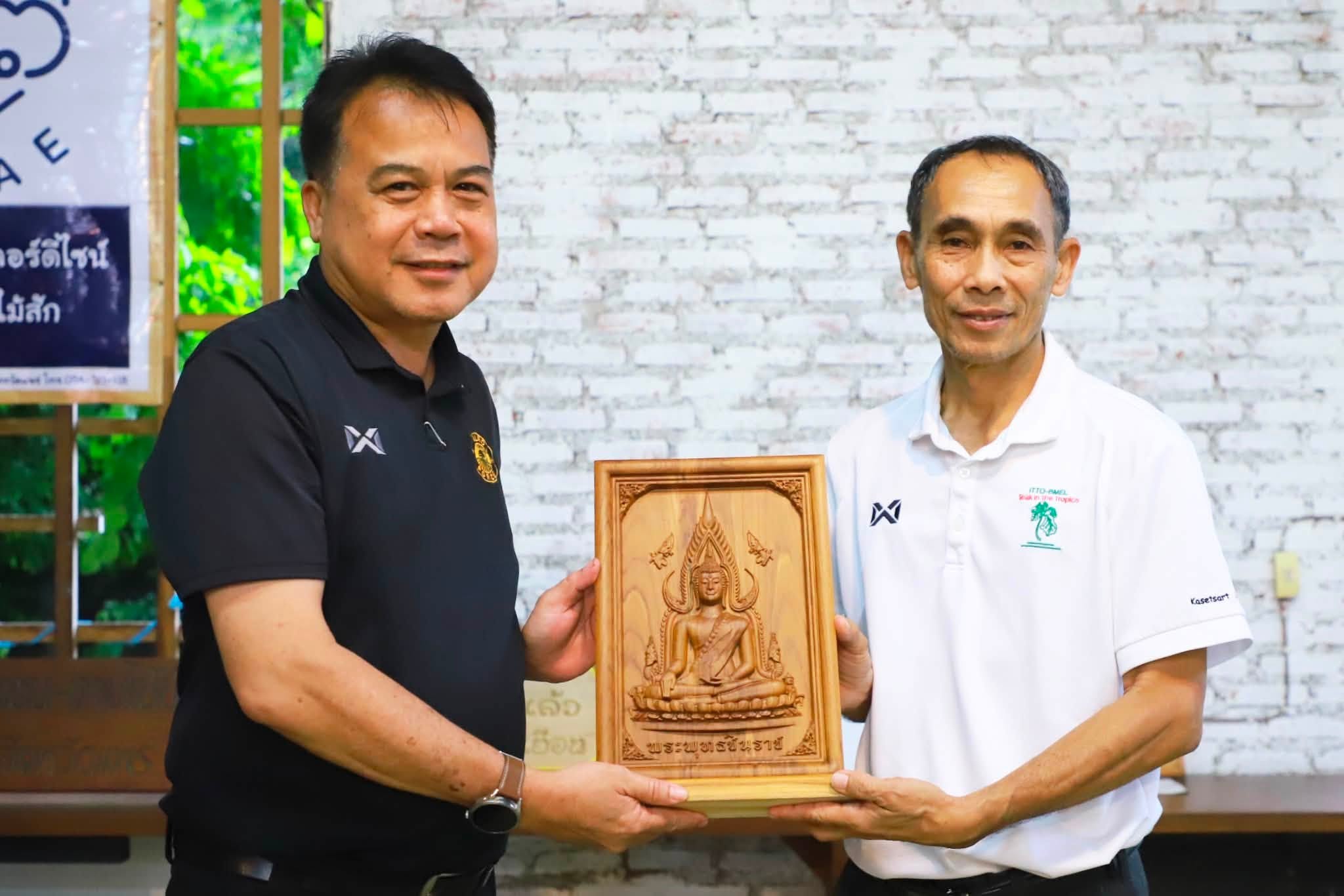 title - ลุย จ.แพร่ พร้อมลงพื้นที่ศึกษาดูงาน อัปเกรด ’ไม้ชุมชน‘ ดันแปรรูปสร้างมูลค่า สร้างรายได้อย่างยั่งยืน